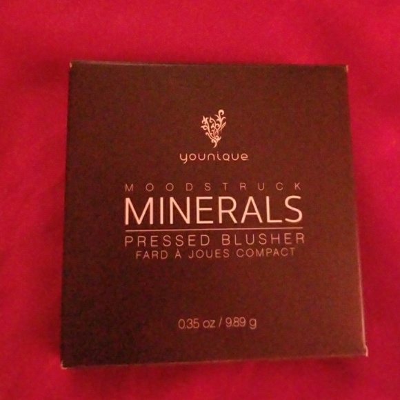 YOUNIQUE PRODUCTS - Picture 5 of 6